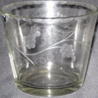 La Flo Grape Cutting on Unknown Ice Bucket