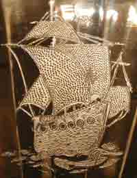 Lotus Man O' War Etch