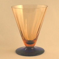 Unknown Bi-Color Footed Tumbler