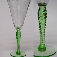 Louie #1927-1 Bi-Color Twist Stem