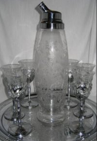 Cambridge #  98 Farber Bros Cocktail Set