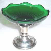 New Martinsville #  42 Radiance Epergnette Lined