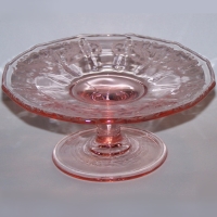 New Martinsville #  34 Addie Compote w/ Lion Etch