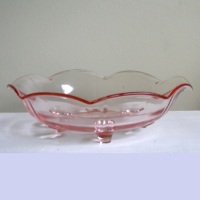 New Martinsville #  37 "Moondrops" Georgian Crimped Bowl