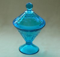 New Martinsville # 149-3 Covered Half Pound Candy Jar