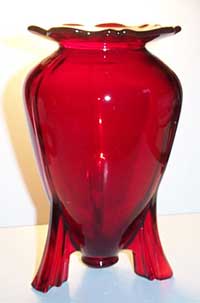 New Martinsville #  35 Rocket Vase