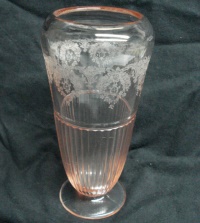 Morgantown # 1500 Dahlia Vase w/ Spring Wreath Etch