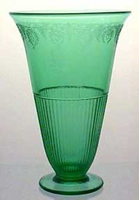 Morgantown # 1500 Bouquet Vase