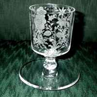 Cambridge #1337 Cigarette Holder w/ Wildflower Etch