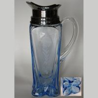 Cambridge #3400/ 158 Handled Cocktail Shaker
