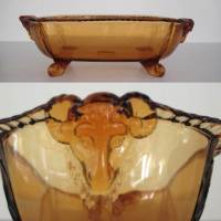 Cambridge #3500/109 Gadroon Ram's Head Four-Toed Oval Bowl