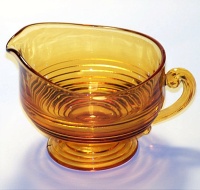 Cambridge #1402/33 Tally Ho Creamer