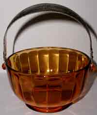 Cambridge #1169 Sugar Basket w/ Metal Handle