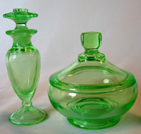Cambridge # 198 Perfumes and  #581 Puff Box
