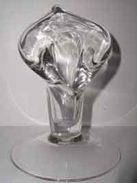 Cambridge # 499 Calla Lily Candleholder