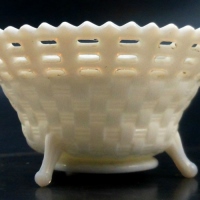 Fenton #1093 Basket Weave Open Edge Bowl