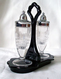 Fenton #1700 Lincoln Inn Salt and Pepper on Tray