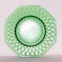 Fenton #1502 Diamond Optic Octagon Plate