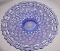 Fenton #1092 Basket Weave w/ Open Edge