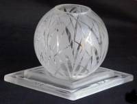 Fenton # 705 San Toy Flower Ball Vase w/ Stand