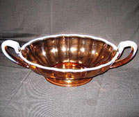 Fenton #1563 Bowl in Cameo Opalescent