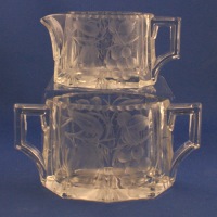 Heisey Flat Panel Cream & Sugar w/ Intaglio Fruits Cut