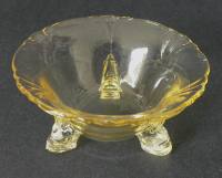 Heisey #1401 Empress Nut Dish