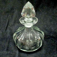 Heisey # 353 Medium Flat Panel Cologne & Stopper