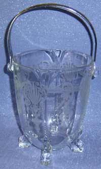 Heisey #1401 Empress with Concord Etch Ice Bucket