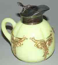 Heisey #1280 Winged Scroll Molasses Can