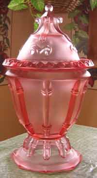 Imperial #5014 Bamboo Urn - Cathay Pattern