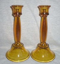 McKee # 154 Candlesticks