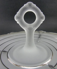 Paden City # 890 Crows Foot Round Center Handle Server