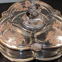 Paden City # 412-1/2 Crow's Foot Candy w/ Gold Encrusted Gazebo Etch