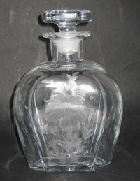 Paden City # 211 Spire Horseshoe Decanter w/ Engraved Flower