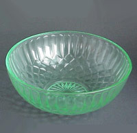 U. S. Glass Aunt Polly Berry Bowl