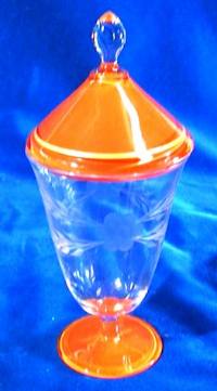 Westmoreland #1900 1/2-lb Candy Jar w/ Cutting