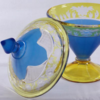 Westmoreland #1707 Candy w/ Fort Dearborn Florentine Pattern