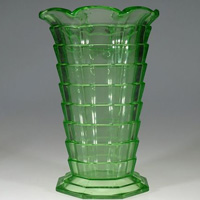 Indiana # 600 Tea Room Vase