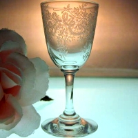 Unknown Cordial w/ Unknown Vine & Rope Etch