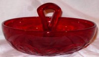 McKee Rock Crystal Red Center Handle Bowl