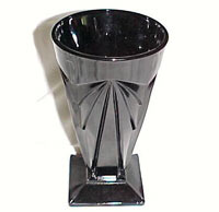 Tiara Pyramid Goblet