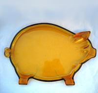 Tiara Pig Snack Tray