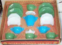 Akro Agate Boxed Tea Set - Large Octagonal