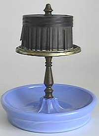 Akro Agate Hamilton Safety Tray-Lite Ash Tray