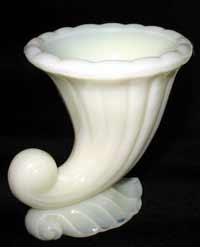 Akro Agate Vase