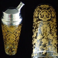 Unknown Cocktail Shaker w/ Lotus # 906 Bridal Bouquet Etch