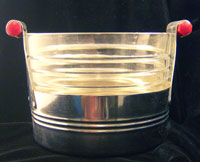 Unknown Ice Tub with Chrome Holder