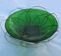 Unknown Emerald Green Bowl in Holder