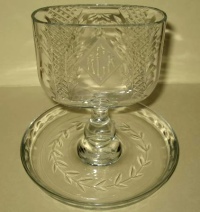Unknown Cigarette Holder w/ Cutting